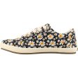 Women s Taos Star Black Daisy Canvas Online