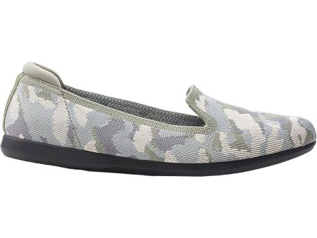 Women s Clarks Cloudsteppers Carly Dream Khaki Camo Textile Hot on Sale