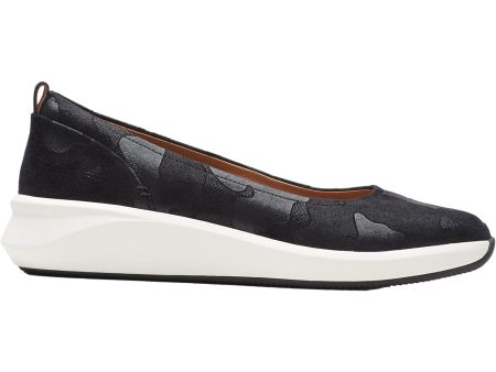 Women s Clarks Un Rio Vibe Black Camo Suede For Sale