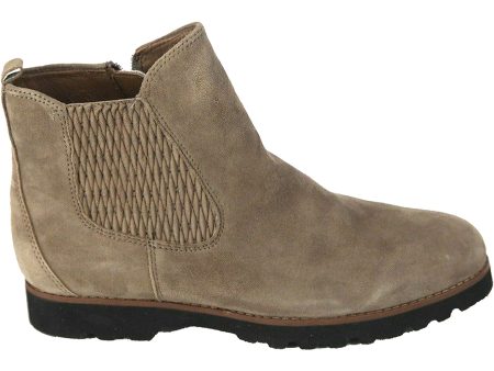 Women s Earth Madrid Taupe Suede Hot on Sale