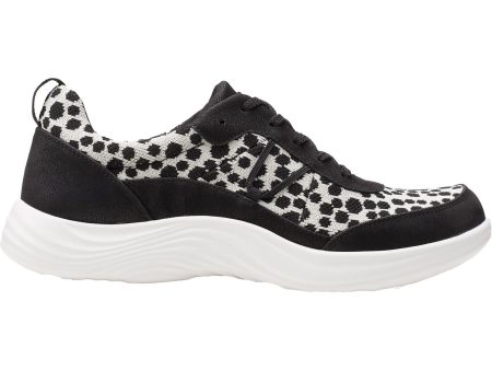 Women s Clarks Cloudsteppers Lulu Walk Black White Fabric Online